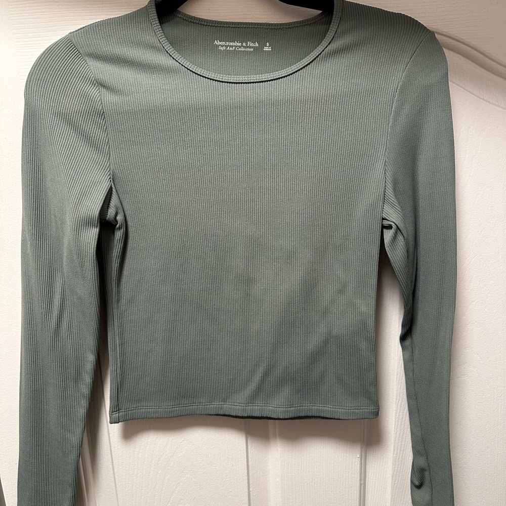 Abercrombie & Fitch Sage Long Sleeve Top